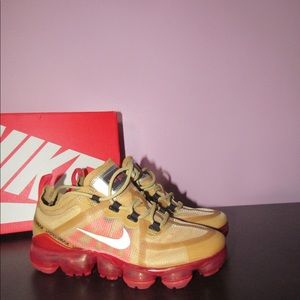 Nike Air VaporMax 2019 Club Gold Ember Glow